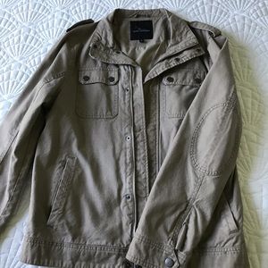 Marc Anthony jacket no longer fits. Ask any questions. Fast shipper!